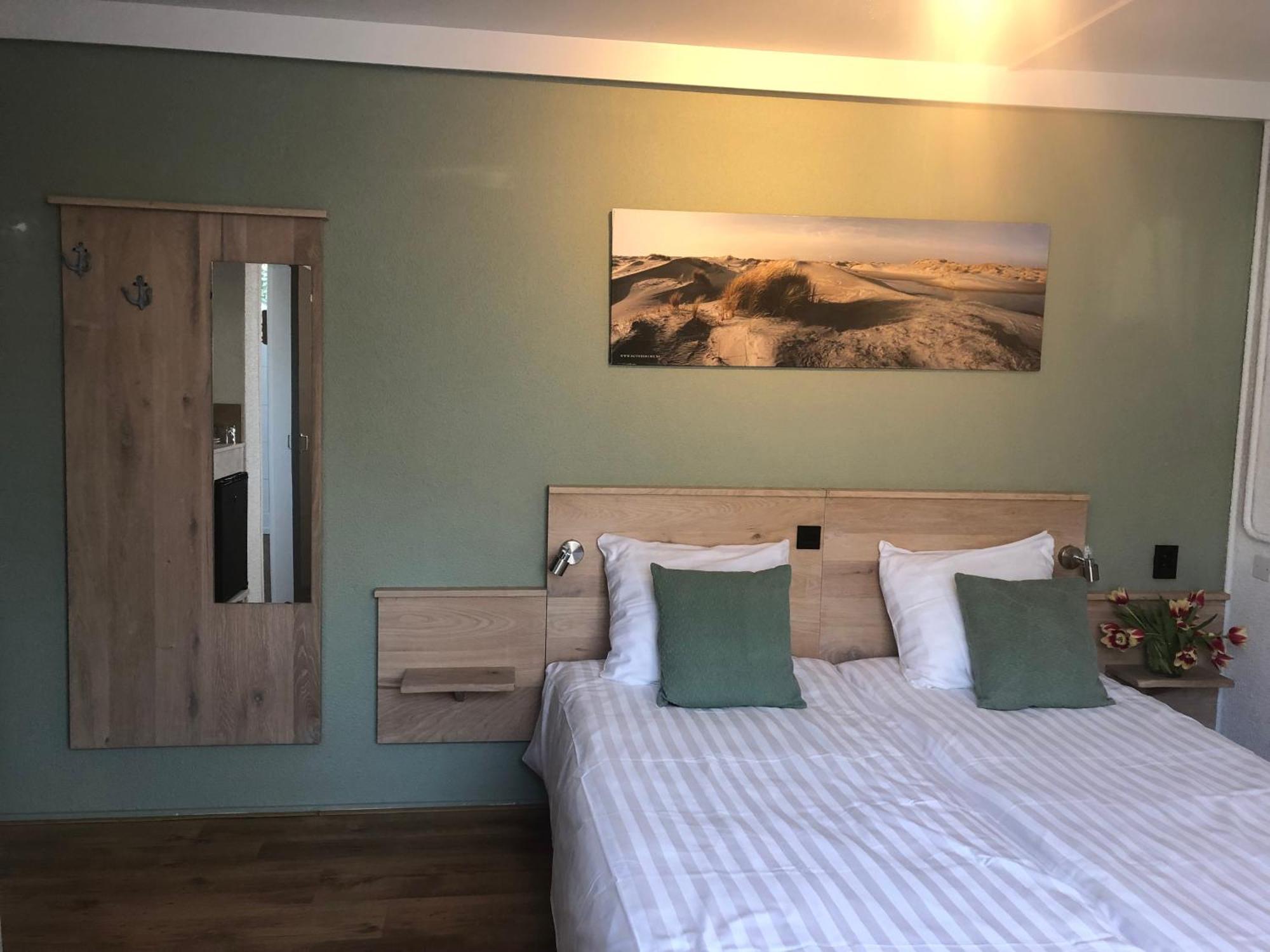 Duinhotel Texel De Koog  Exterior photo